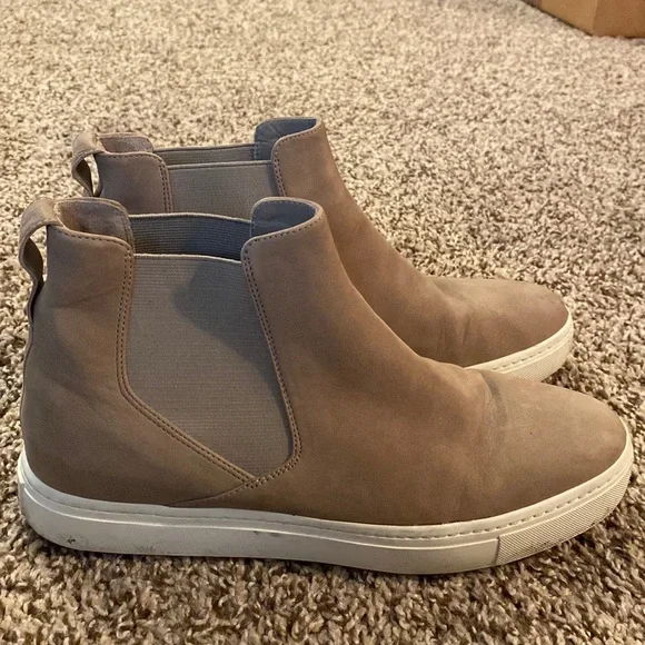 Amazing and Comfortable Vince Beige Suede Shoes Monterey Suede Sneaker in Shoes | Vince main image 4